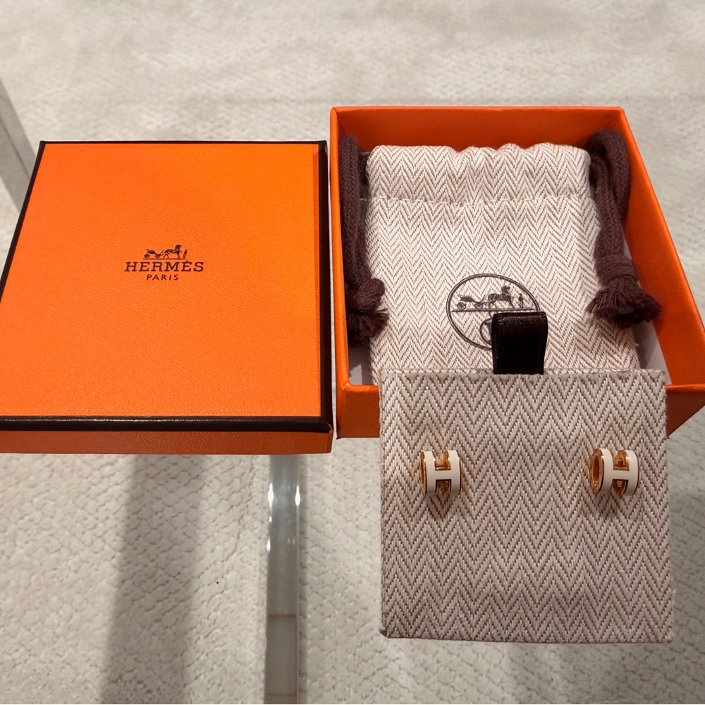 Hermès Mini Pop H earrings